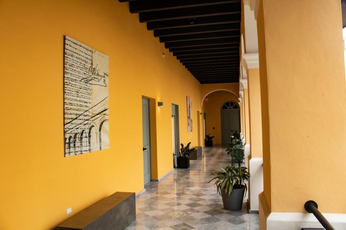 Palacio Provincial San Juan, Adults Only, Curio Collection By Hilton Luaran gambar