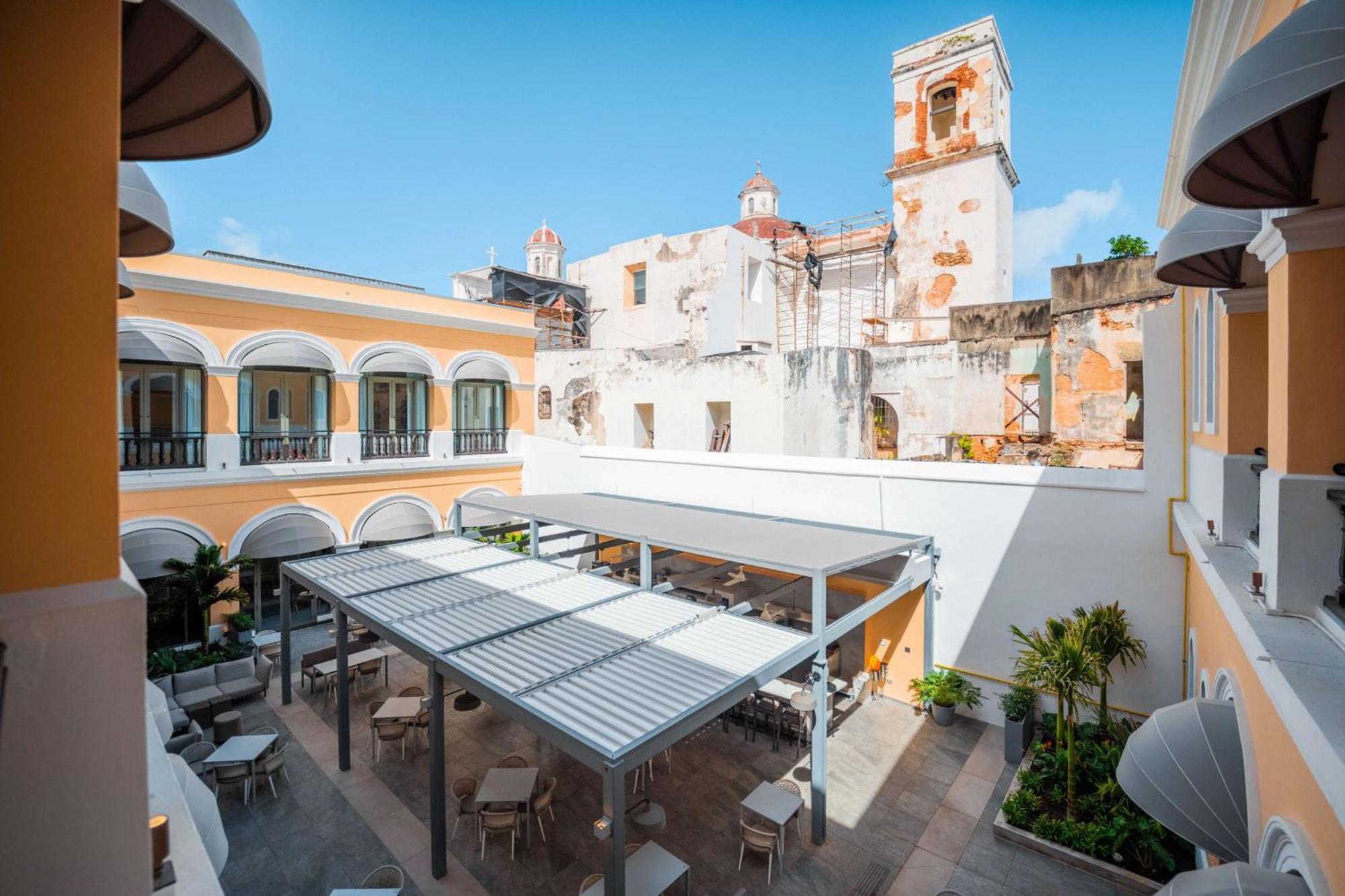 Palacio Provincial San Juan, Adults Only, Curio Collection By Hilton Luaran gambar